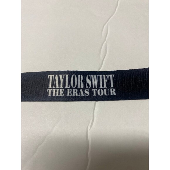 LANYARD Taylor Swift Eras Tour Office ID - Picture 3 of 5